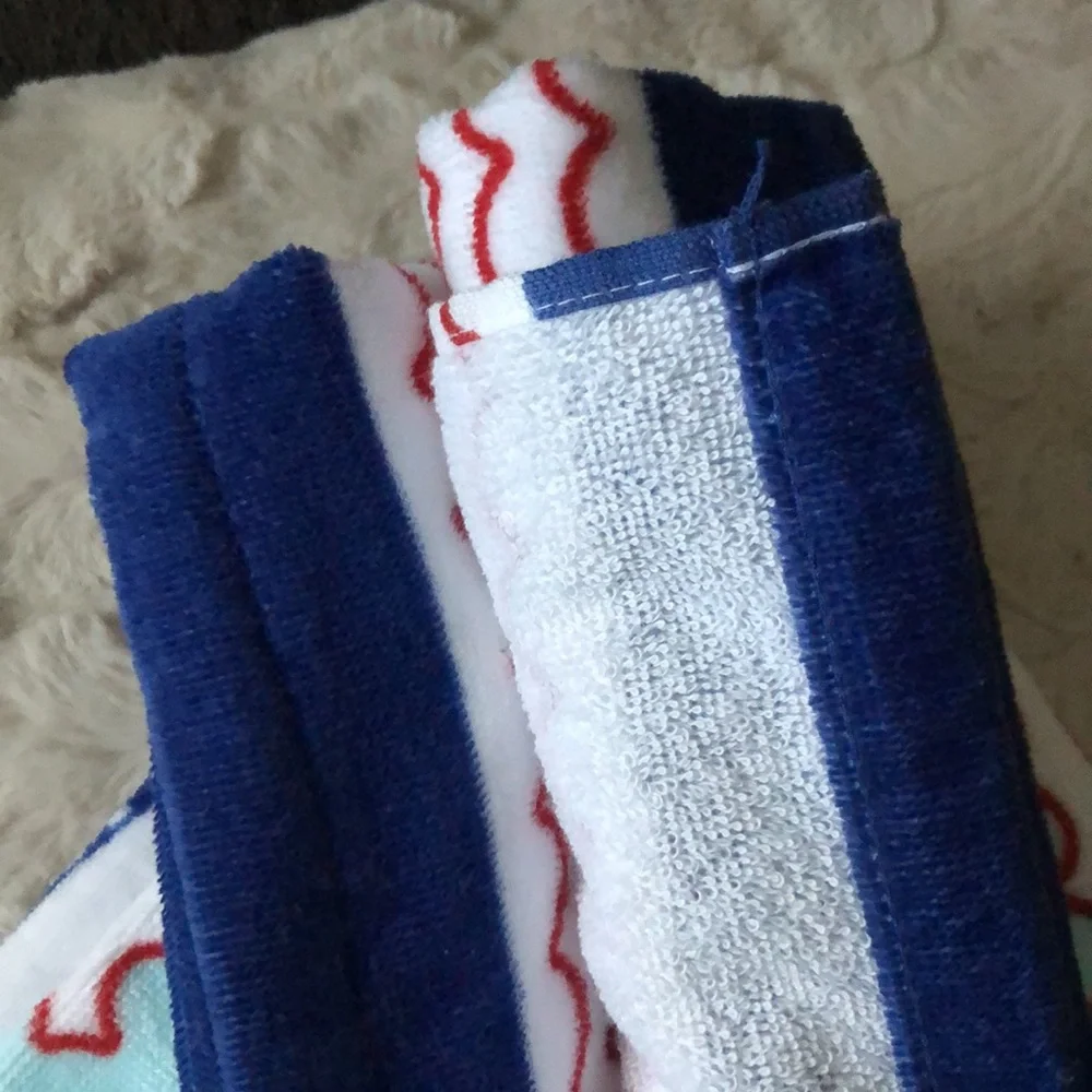 Kassafina Sardine Beach Towel - White, Blue & Red